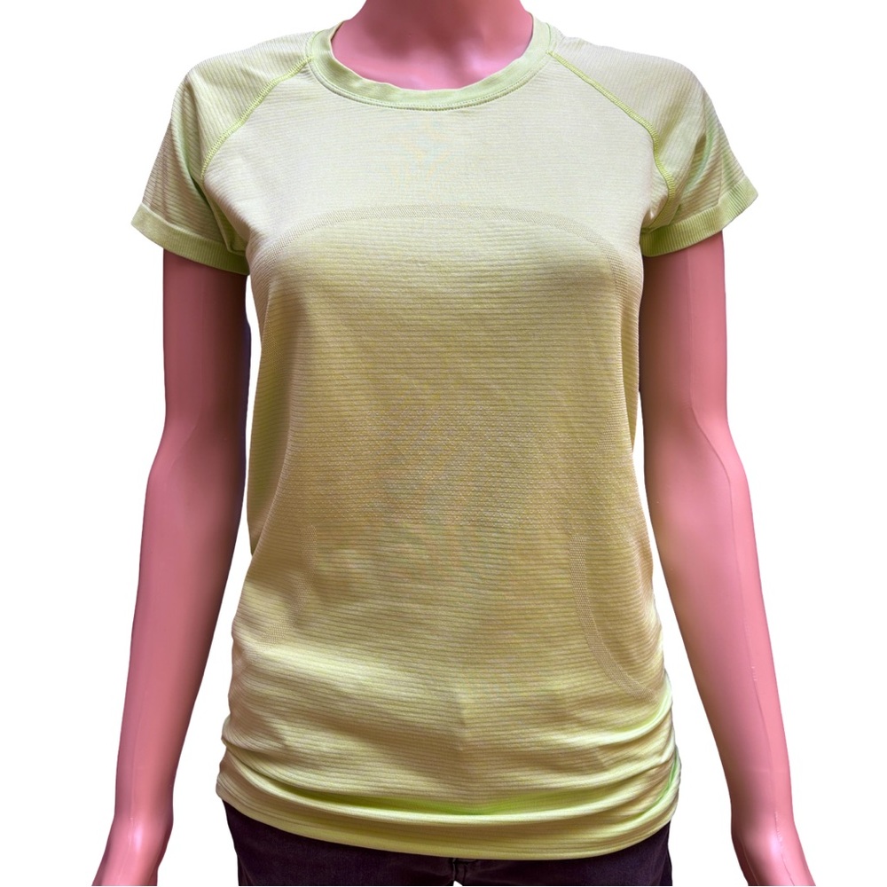 Lululemon Short Sleeve Green Tee